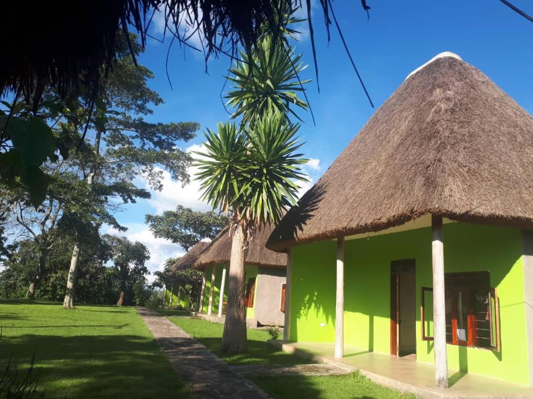 Lake Nkuruba Nature Reserve Hotell Durama Eksteriør bilde