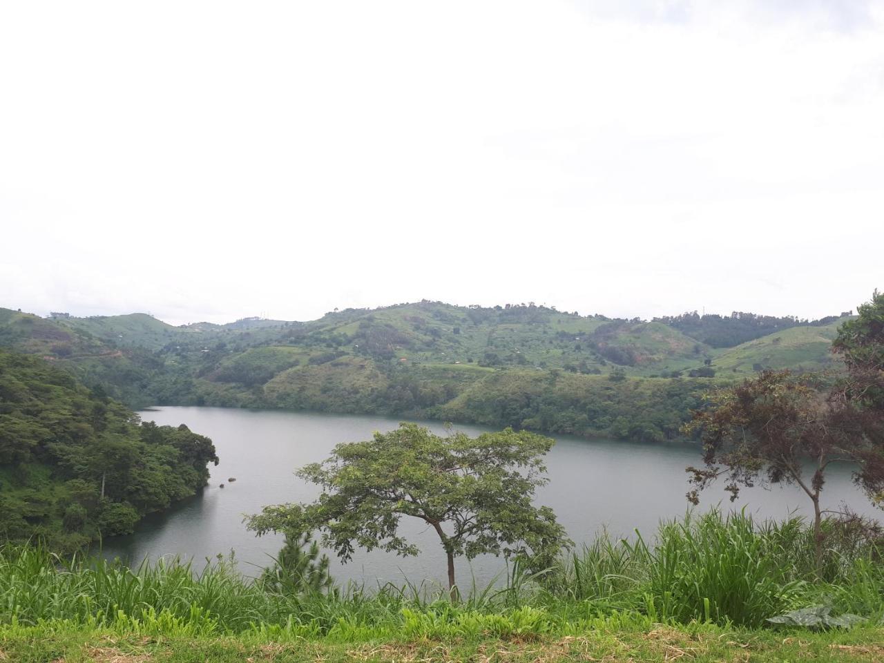 Lake Nkuruba Nature Reserve Hotell Durama Eksteriør bilde